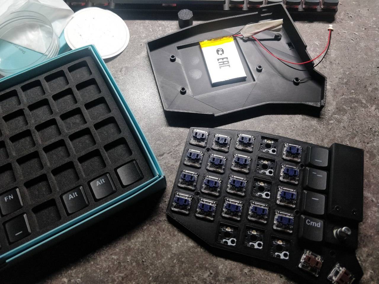 Сборка воедино и проверка всех клавиш после прошивки Сборка воедино и проверка всех клавиш после прошивки