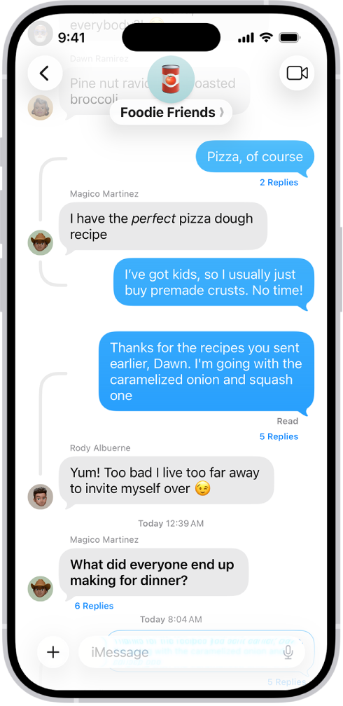 A group conversation in Messages.