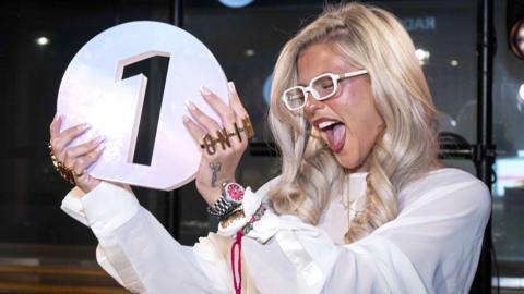 Skye Newman with her award during BBC Radio 1's Sound of 2026 Live at BBC Maida Vale Studios on December 2nd 2025. Award is officially unveiled on 09/01/2026.