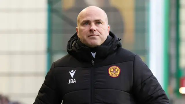 Jens Berthel Askou on the touchline at Easter Road