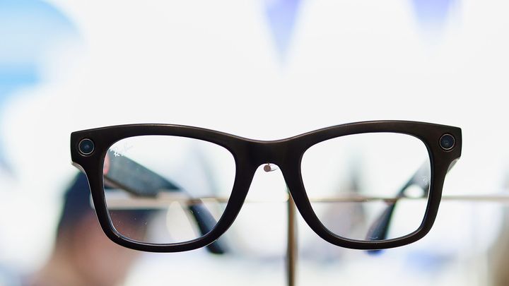 Meta Is Warned That Facial Recognition Glasses Will Arm Sexual Predators