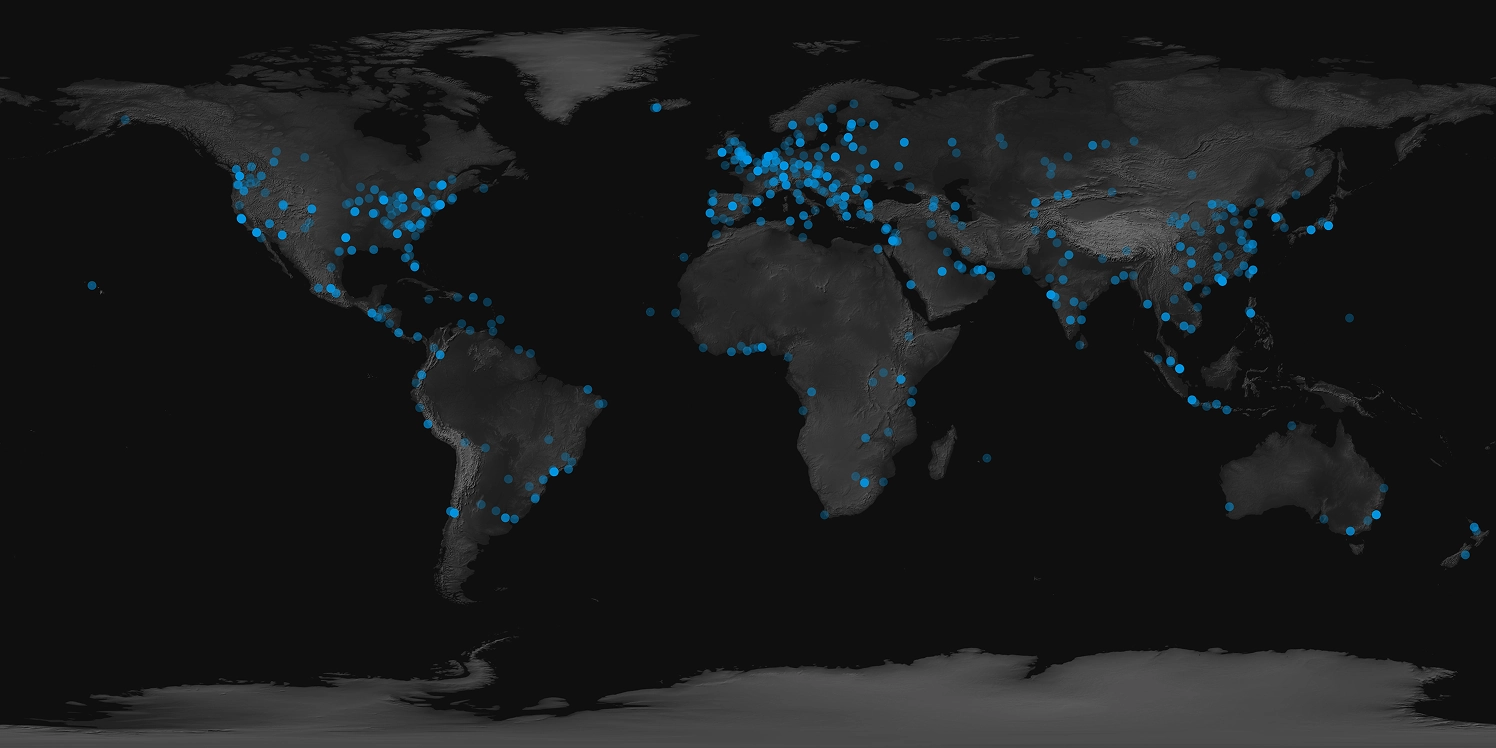 IPinfo's Probe Network shown in a global map, with over 1,000 nodes across the world